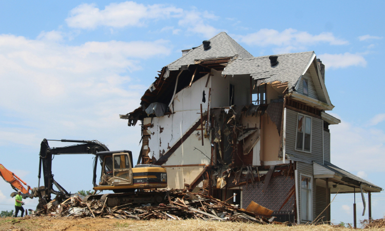 Gilbert's Safe Home Demolition Key Factors to Consider